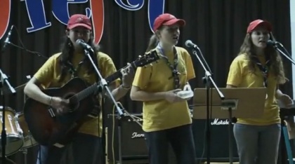 Prisluhni skavtstvu, kaj ti poje.