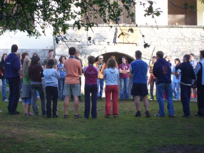 Bilo je temno kot v rogu