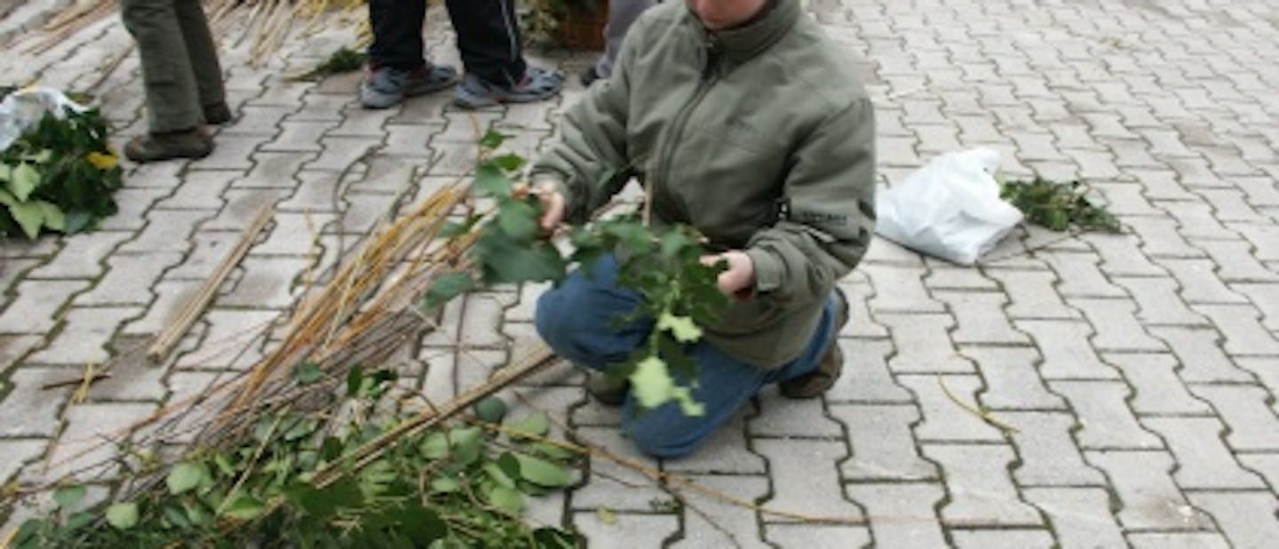 Izdelovali smo butarice (snope)