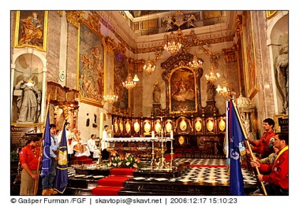 10. srečanje v spomin na pokojnega nadškofa...