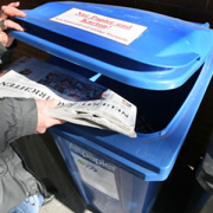 Brutalen boj za star papir