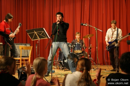 Mikrofonjada s KR-OFFi in Hoffmani