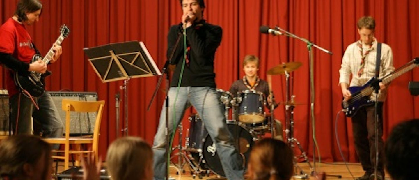 Mikrofonjada s KR-OFFi in Hoffmani