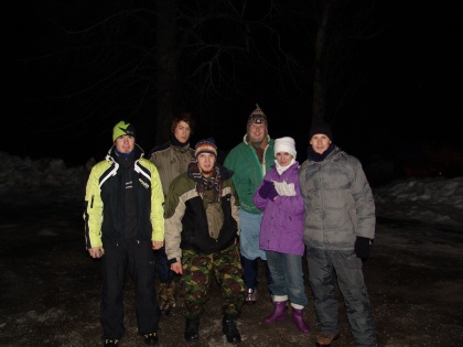 Voditelji Starih Maharjev na sankanju