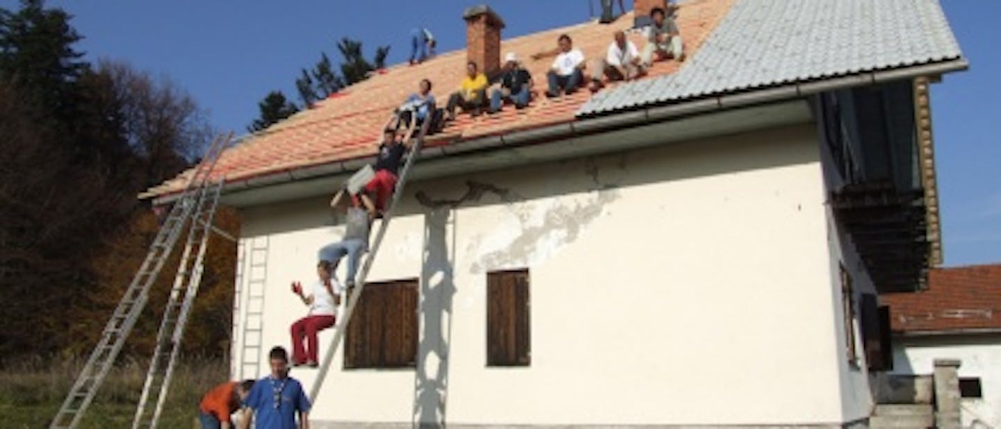 Skavtski dom ima novo streho!