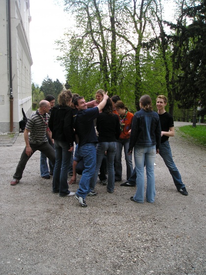 Nekoč davno davno smo se zbrali, da bi se...