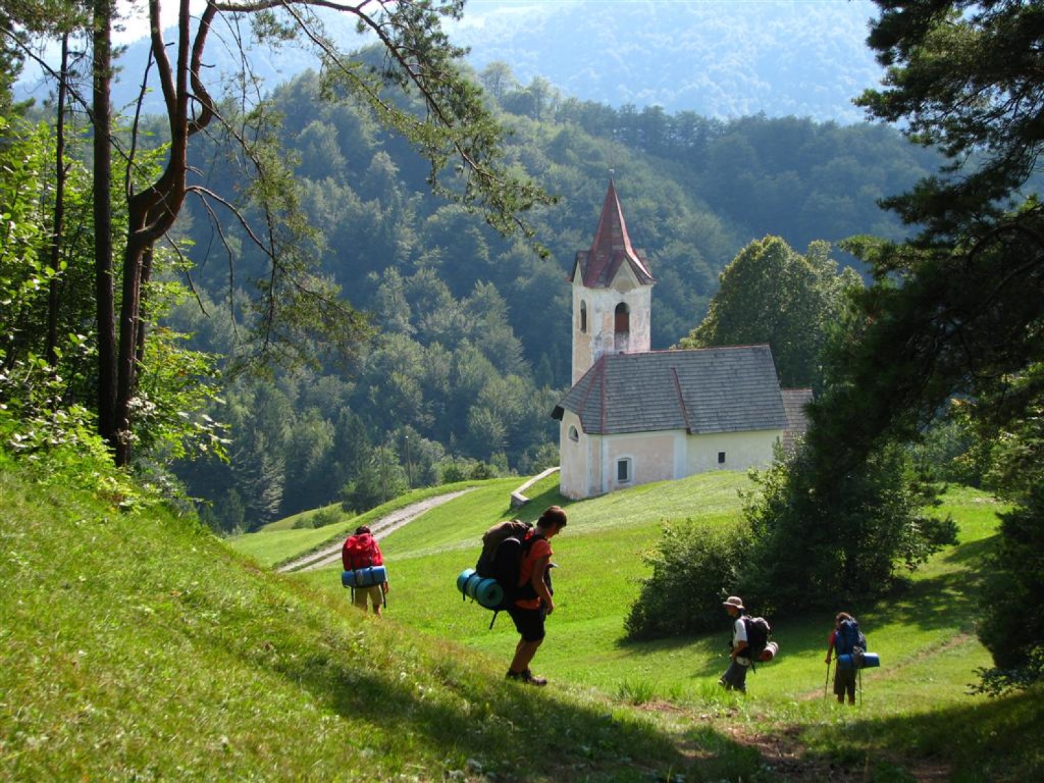 Cerkvica Svete Jedert