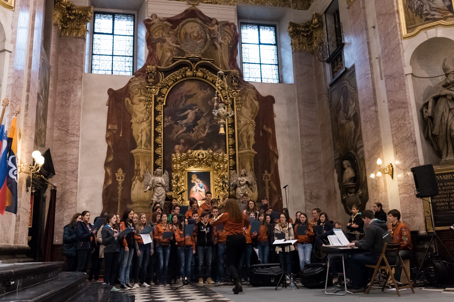 Iščemo pevce in instrumentaliste za velikonočni pevski zbor