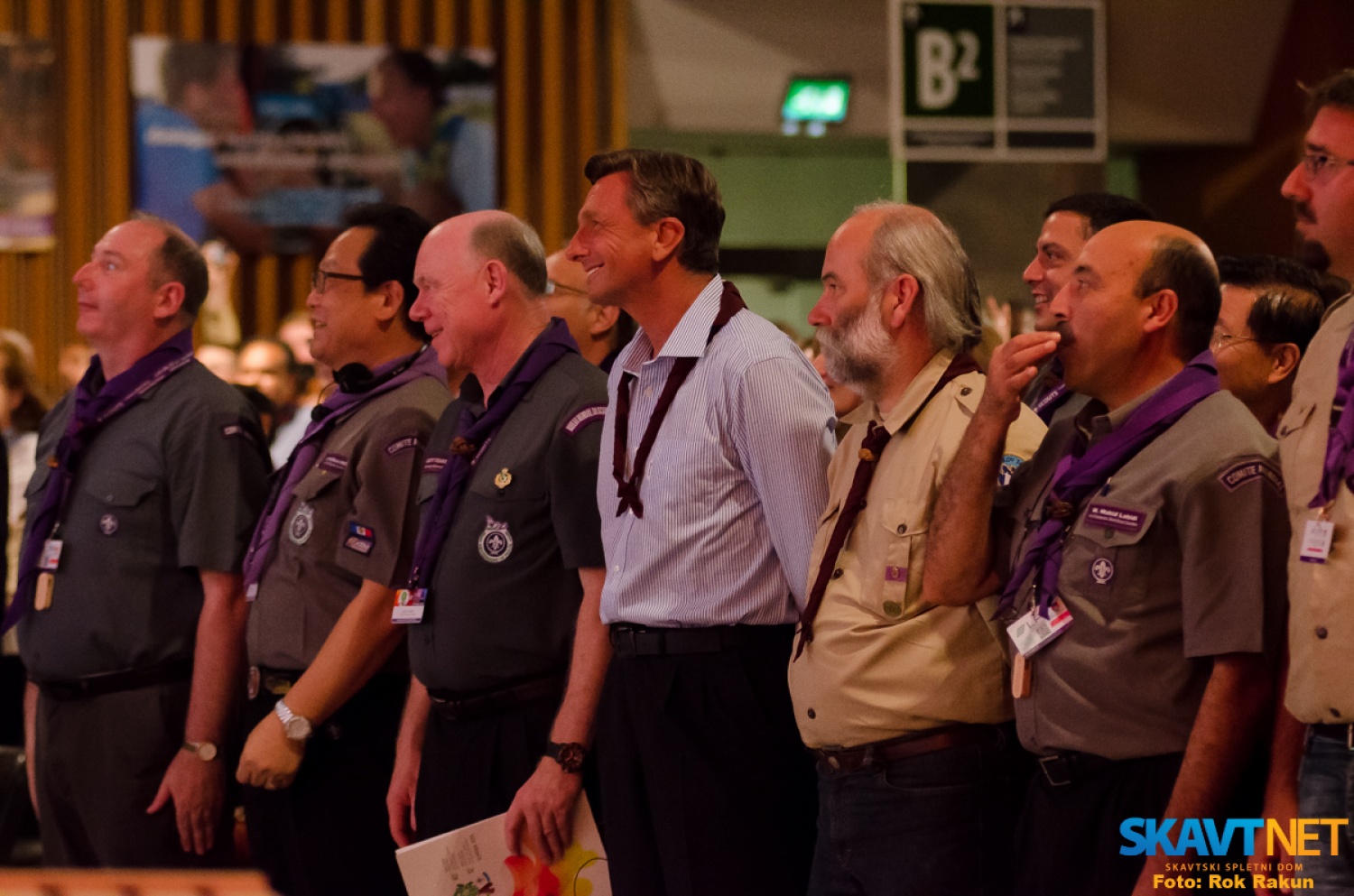 Predsednik Republike Slovenije Borut Pahor v družbi Starešine ZTS Jerneja Stritiha in vodilnih članov WOSM