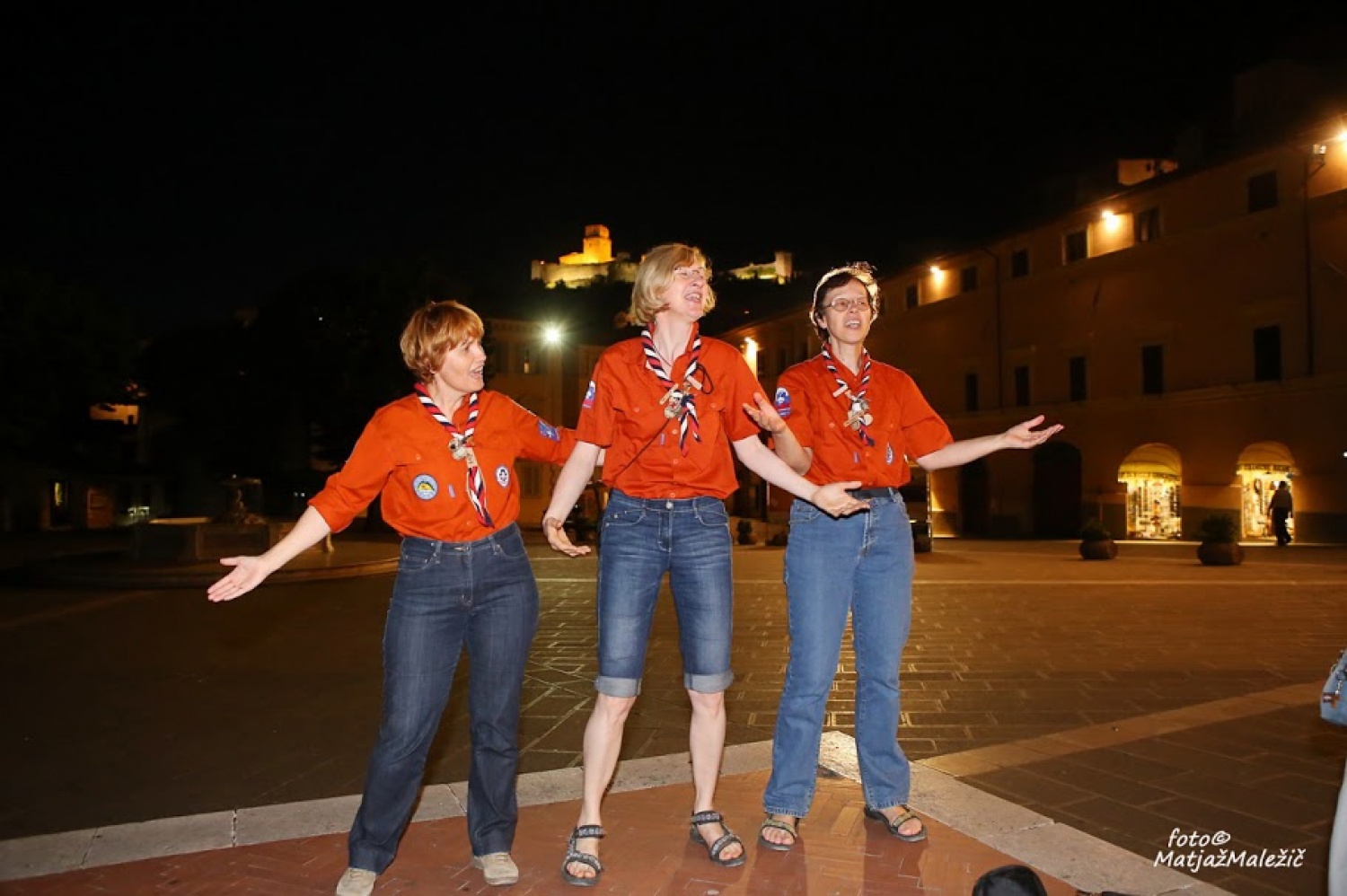 Prepevanje Si solza v očeh