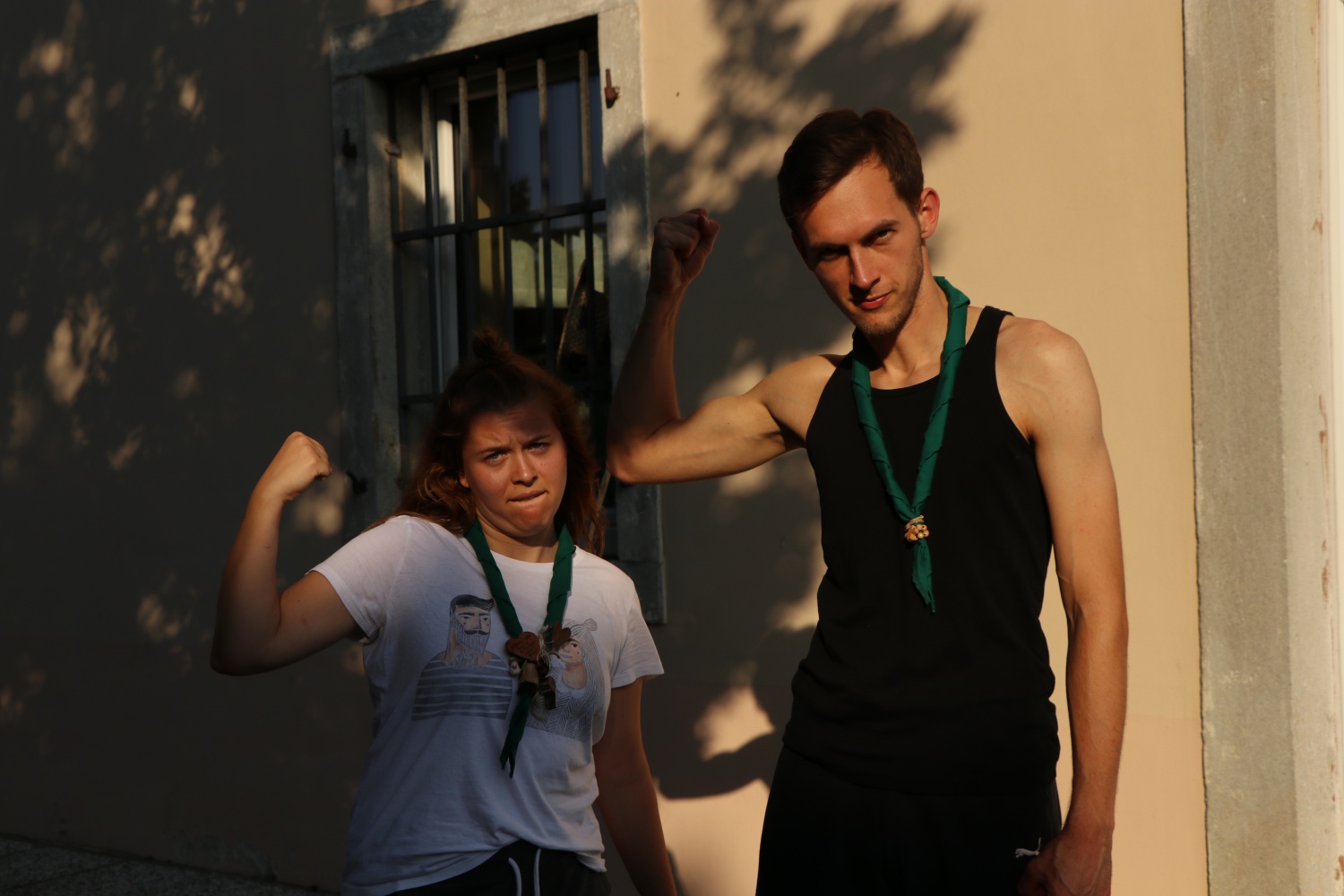 Kača Kaja in Čil znata veščinit