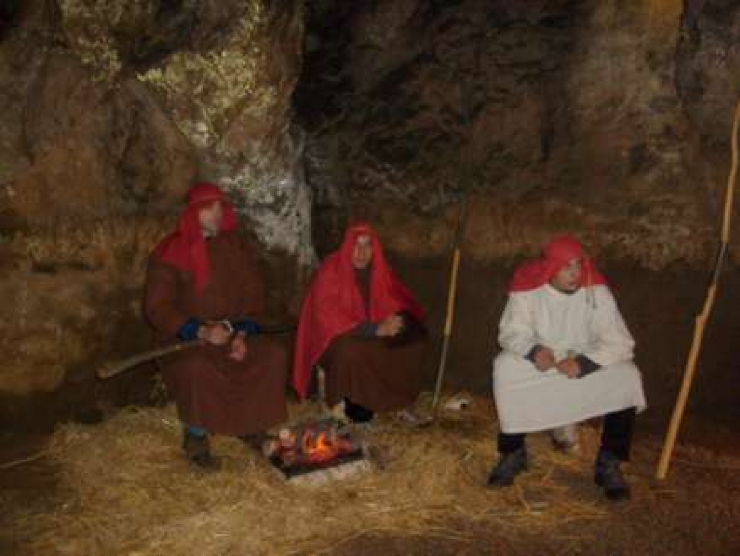 jaslice v jami Pekel