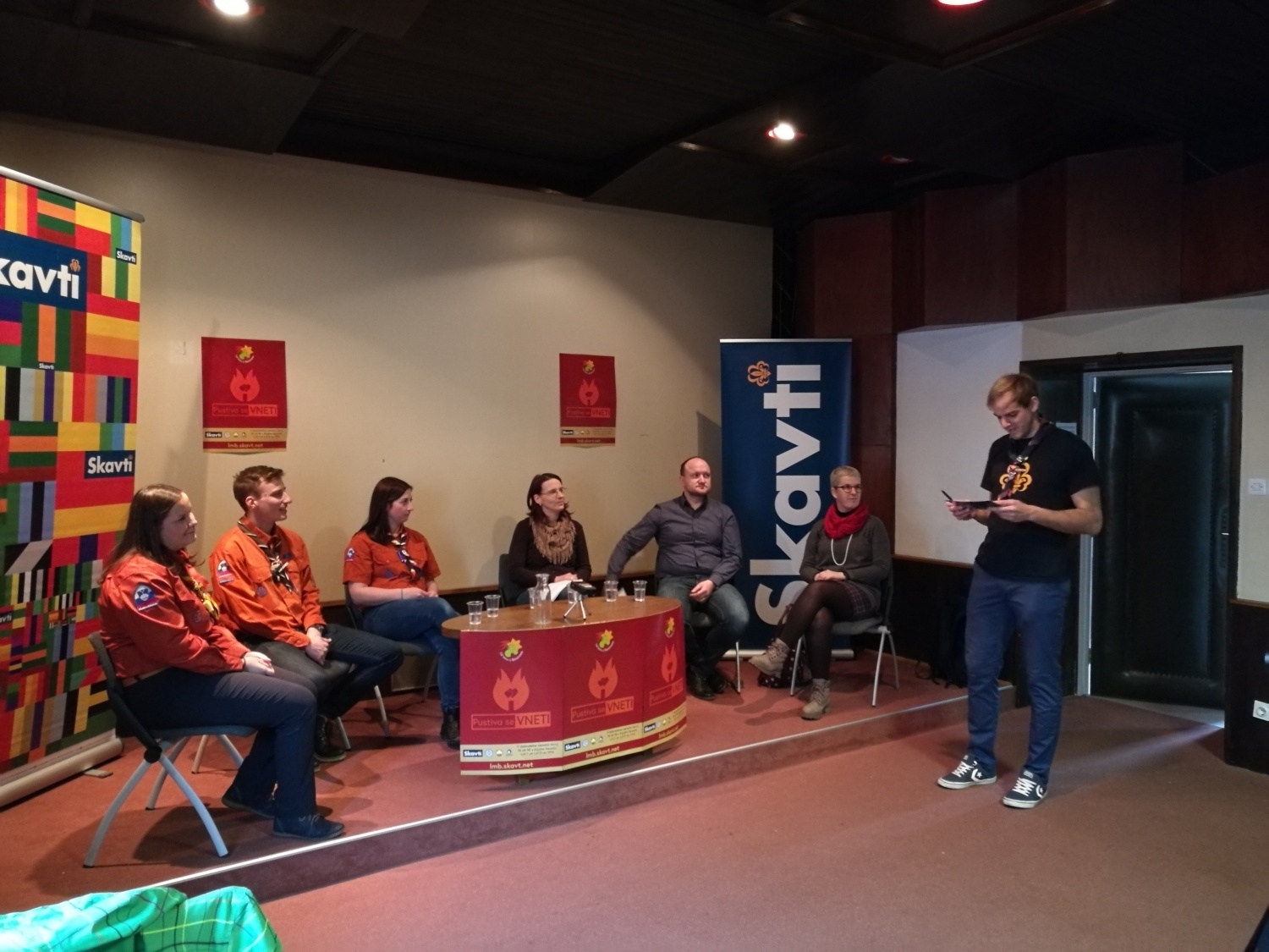 Podelili smo dobrodelna sredstva, zbrana z akcijo Luč miru iz Betlehema