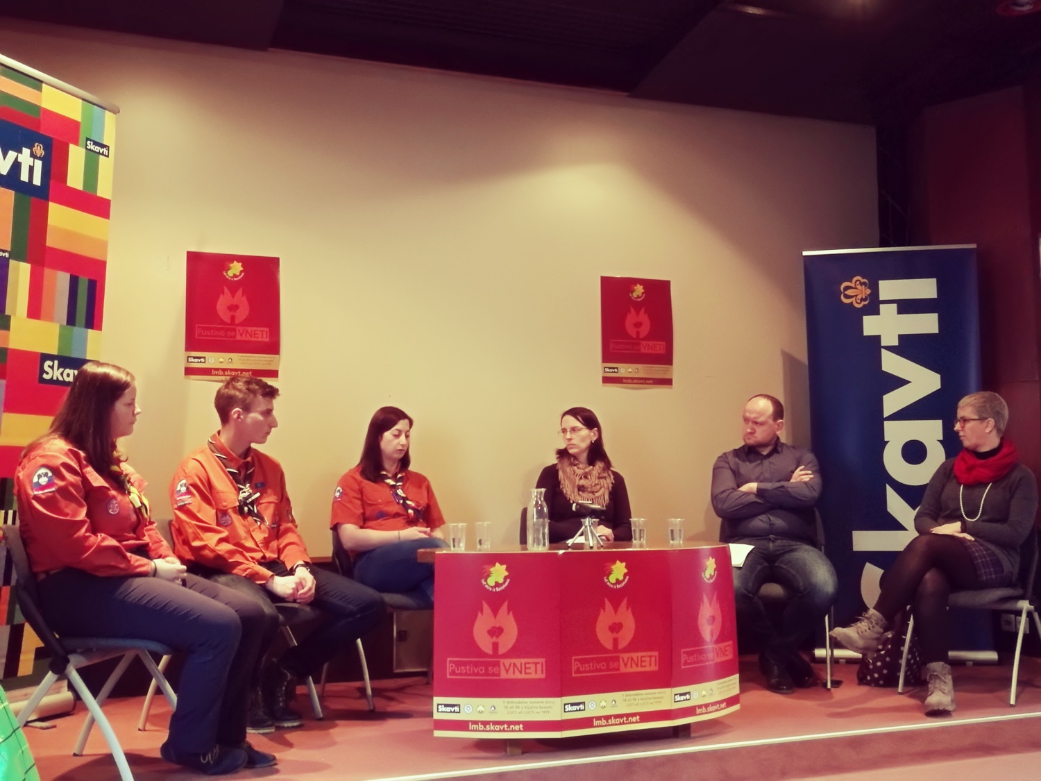 Podelili smo dobrodelna sredstva, zbrana z akcijo Luč miru iz Betlehema