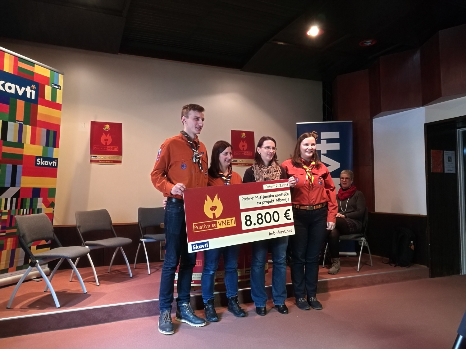 Podelili smo dobrodelna sredstva, zbrana z akcijo Luč miru iz Betlehema