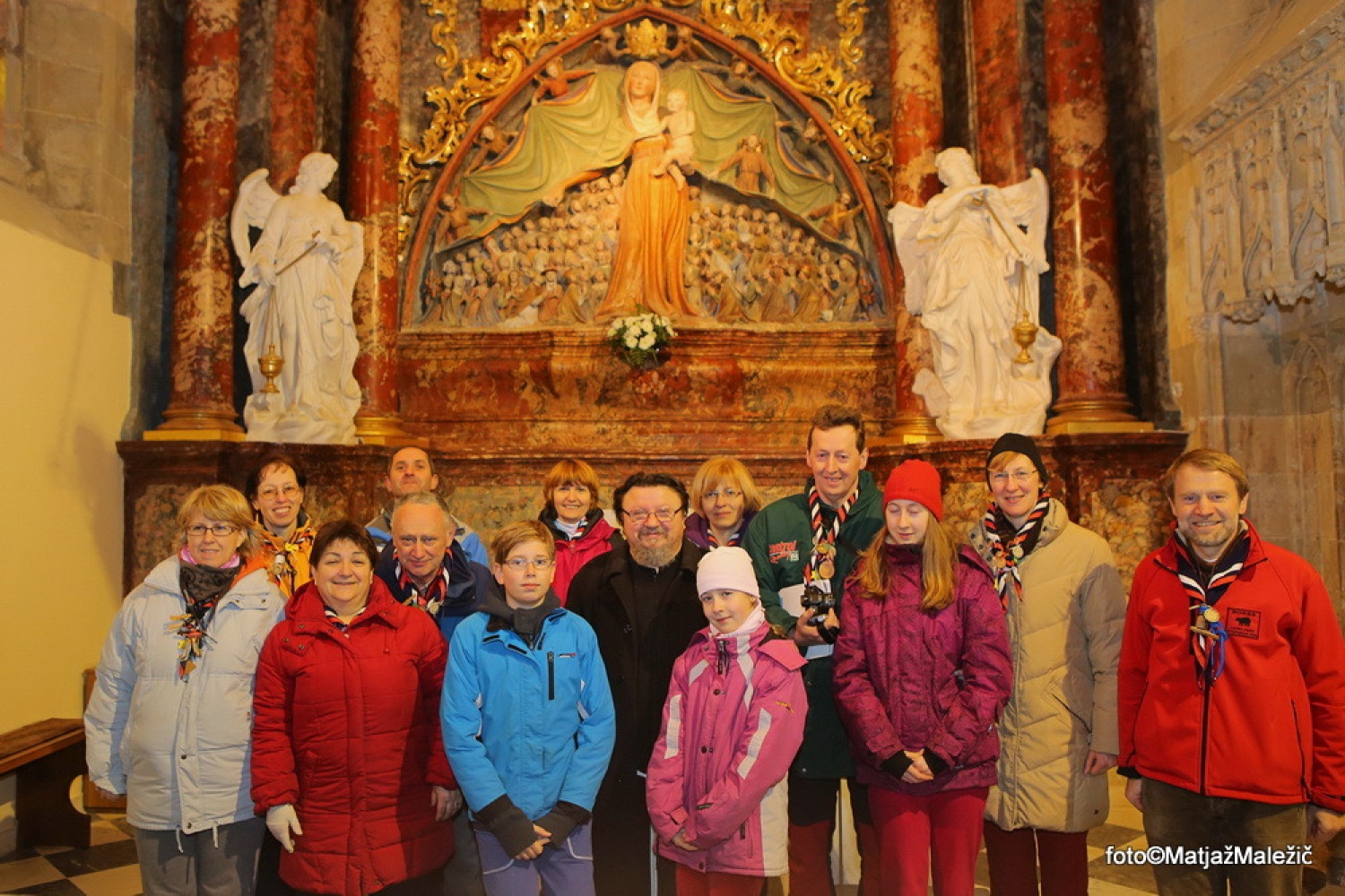 Bratovščina pod Marijinim plaščem