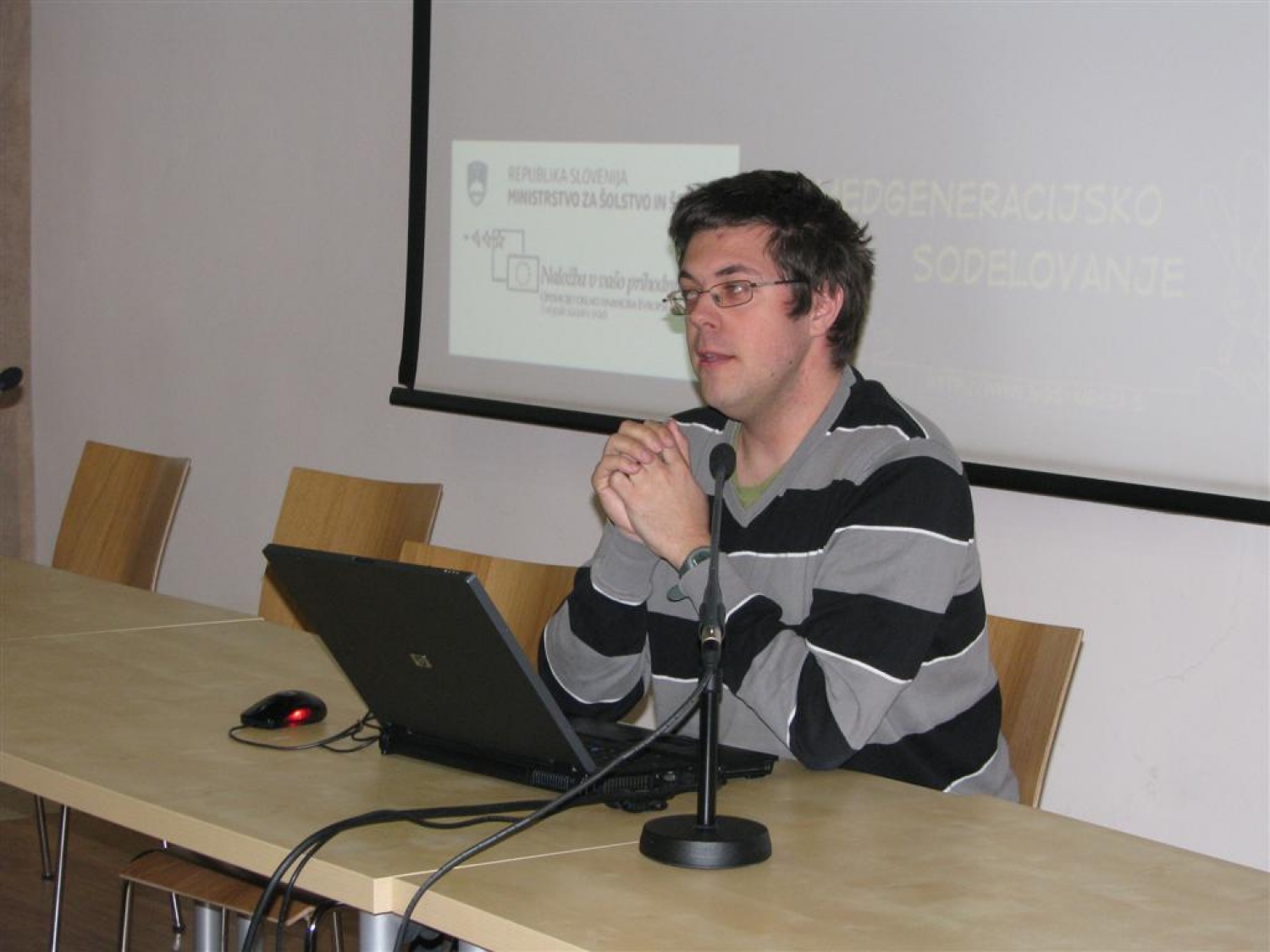 Konferenca "Medgeneracijsko sodelovanje: Pogled mladih", ki se je odvijala v Ljubljani in na kateri so izredno aktivno vlogo odigrali skavti - sedanji voditelji in tisti, ki so zdaj že na drugih mestih  v družbi, je prinesla veliko svežih idej.