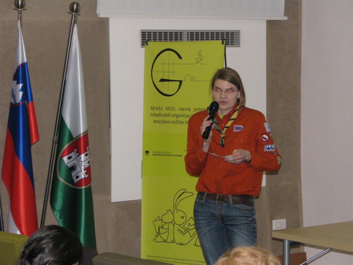 Konferenca "Medgeneracijsko sodelovanje: Pogled mladih", ki se je odvijala v Ljubljani in na kateri so izredno aktivno vlogo odigrali skavti - sedanji voditelji in tisti, ki so zdaj že na drugih mestih  v družbi, je prinesla veliko svežih idej.