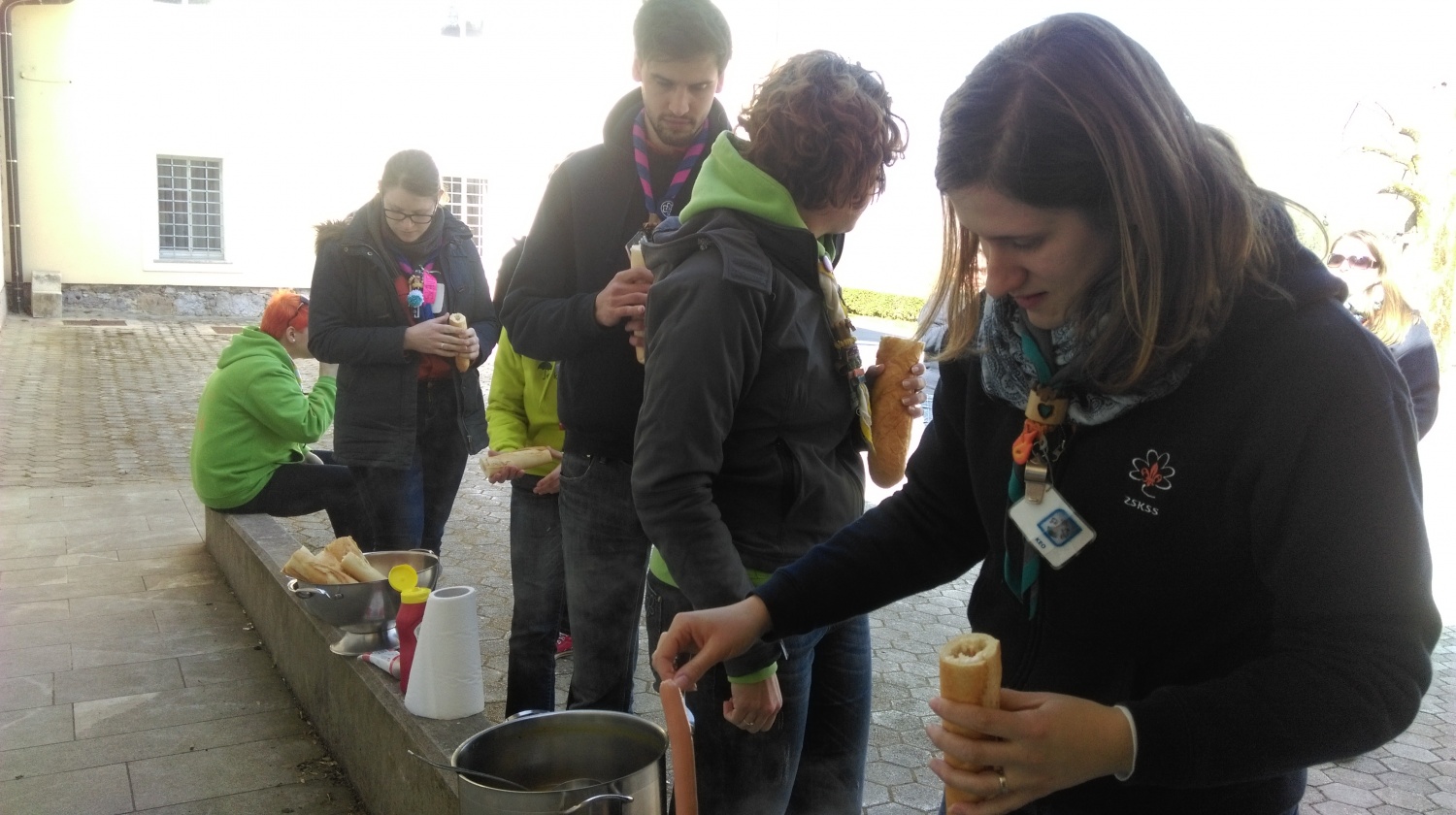 Kličem te voditelj bobrov in bobrovk