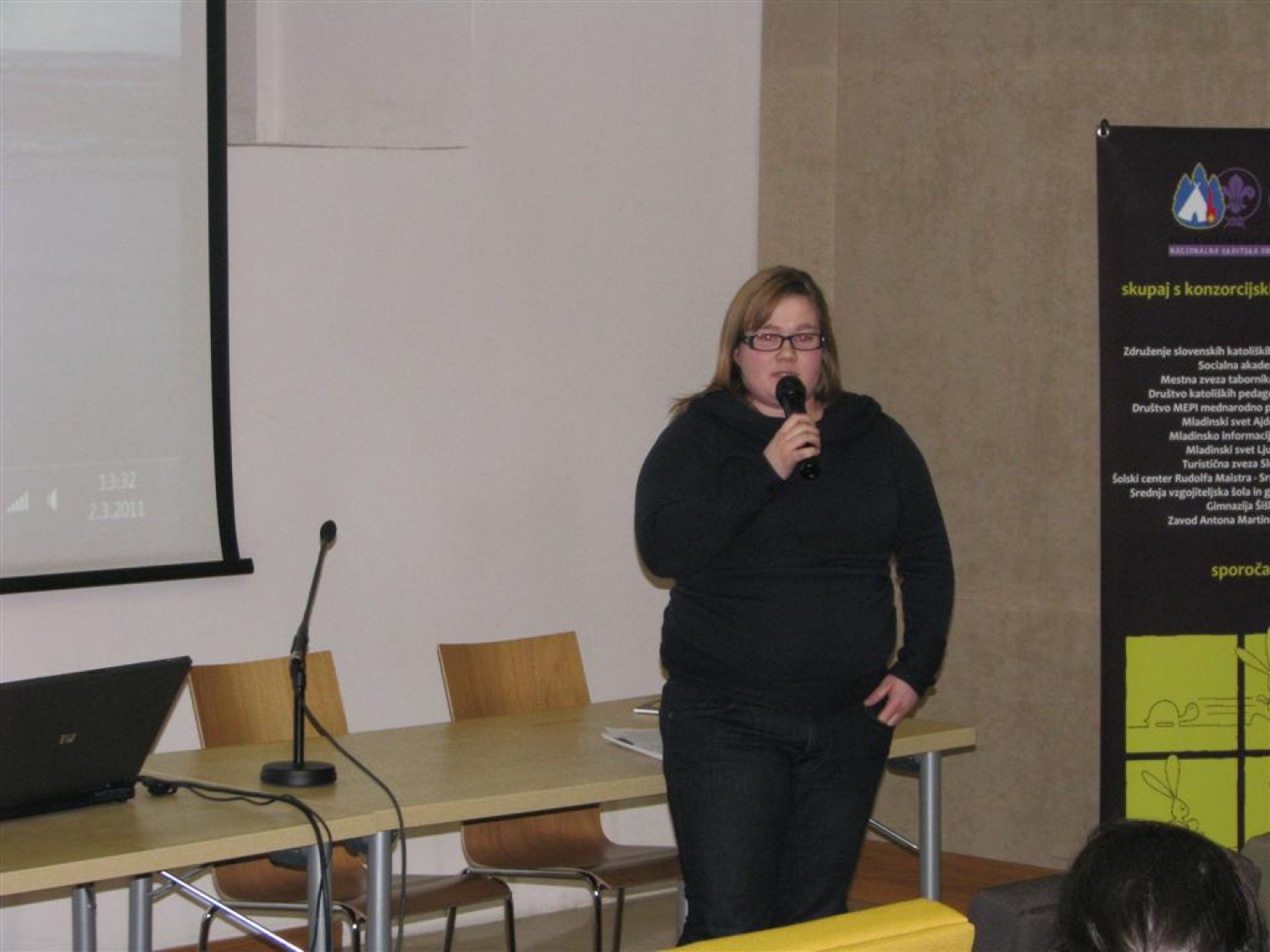 Konferenca "Medgeneracijsko sodelovanje: Pogled mladih", ki se je odvijala v Ljubljani in na kateri so izredno aktivno vlogo odigrali skavti - sedanji voditelji in tisti, ki so zdaj že na drugih mestih  v družbi, je prinesla veliko svežih idej.