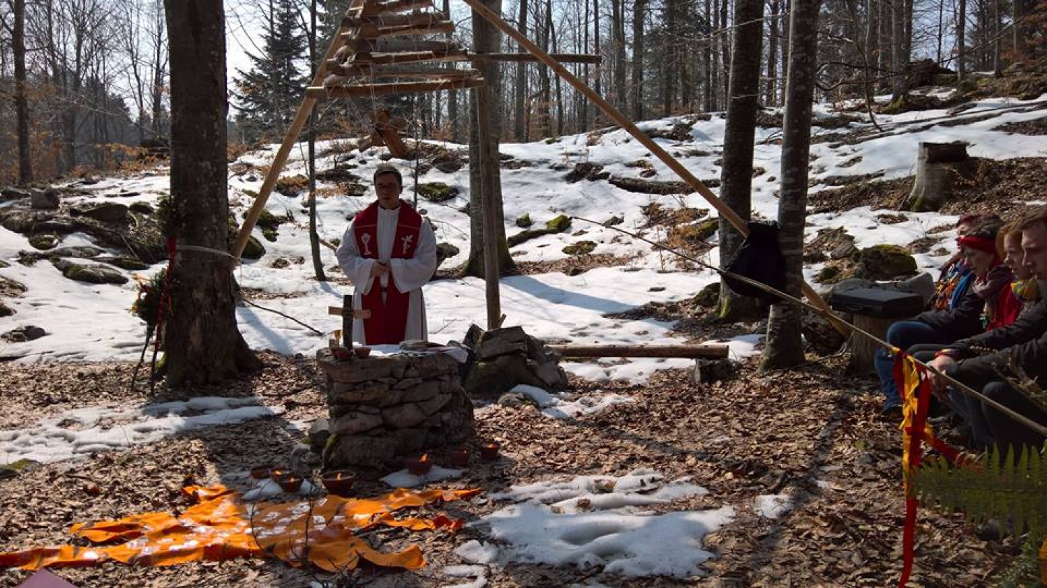 Ta veseli dan ali državni posvet starih volkov