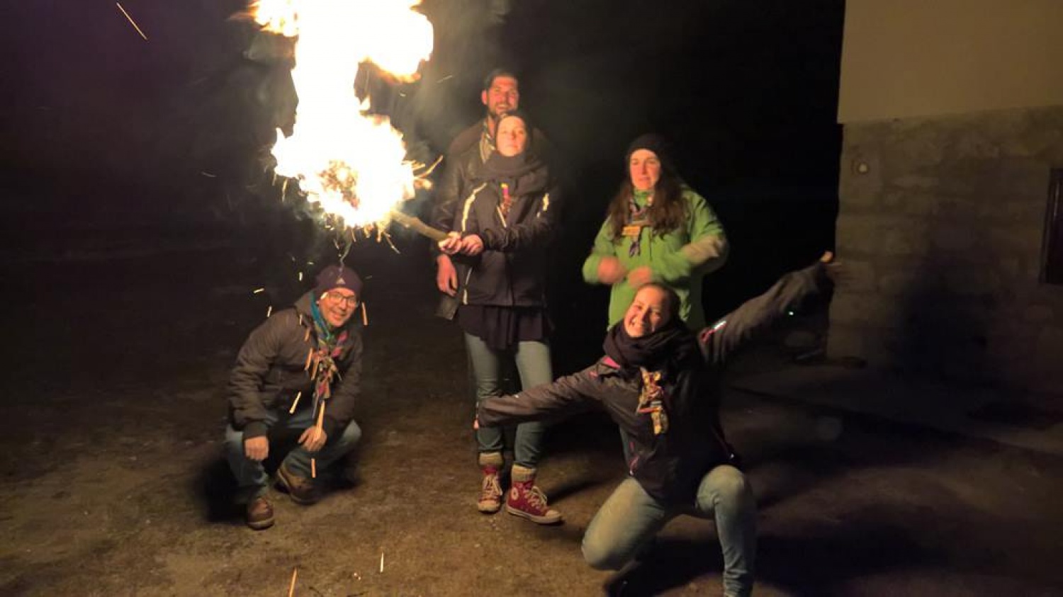 Ta veseli dan ali državni posvet starih volkov