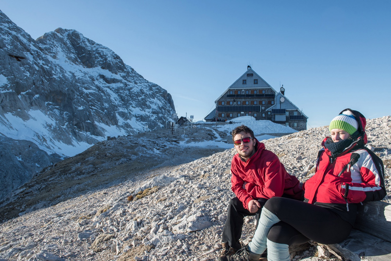 Se samo zdi ali tudi na Kredarici res gori?