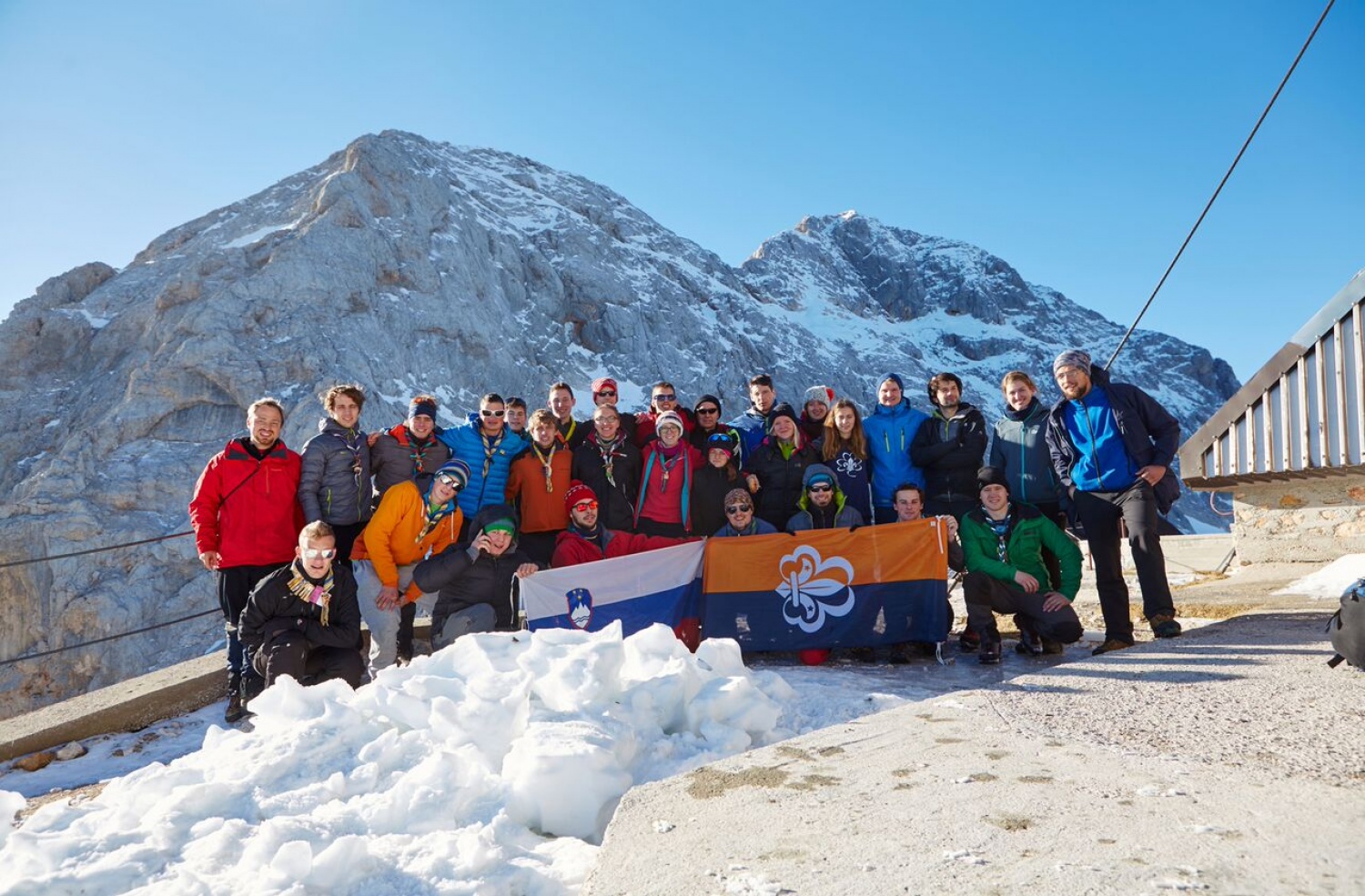 Se samo zdi ali tudi na Kredarici res gori?