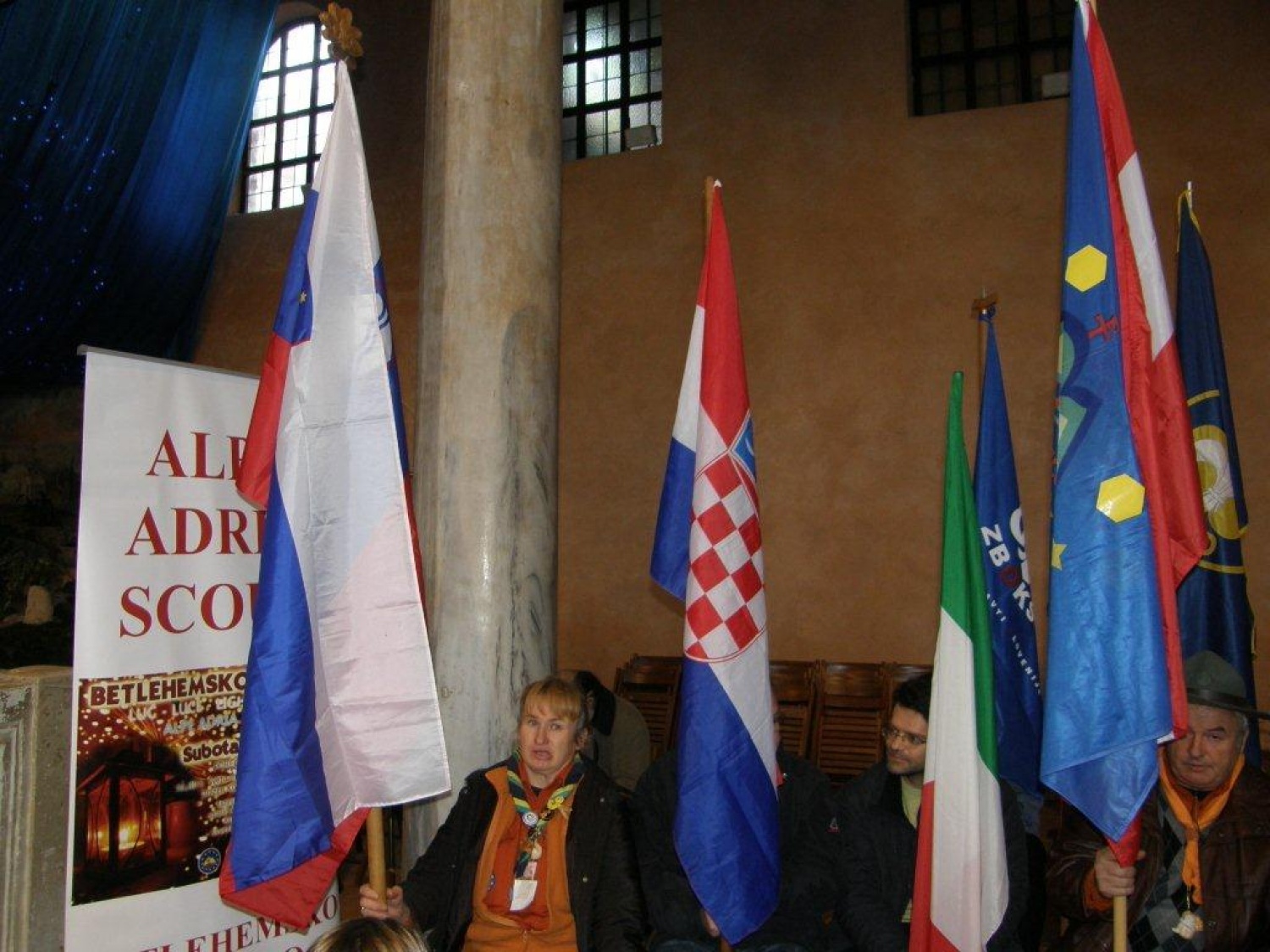 Izmenjava luči miru med skavti Alpe Adria