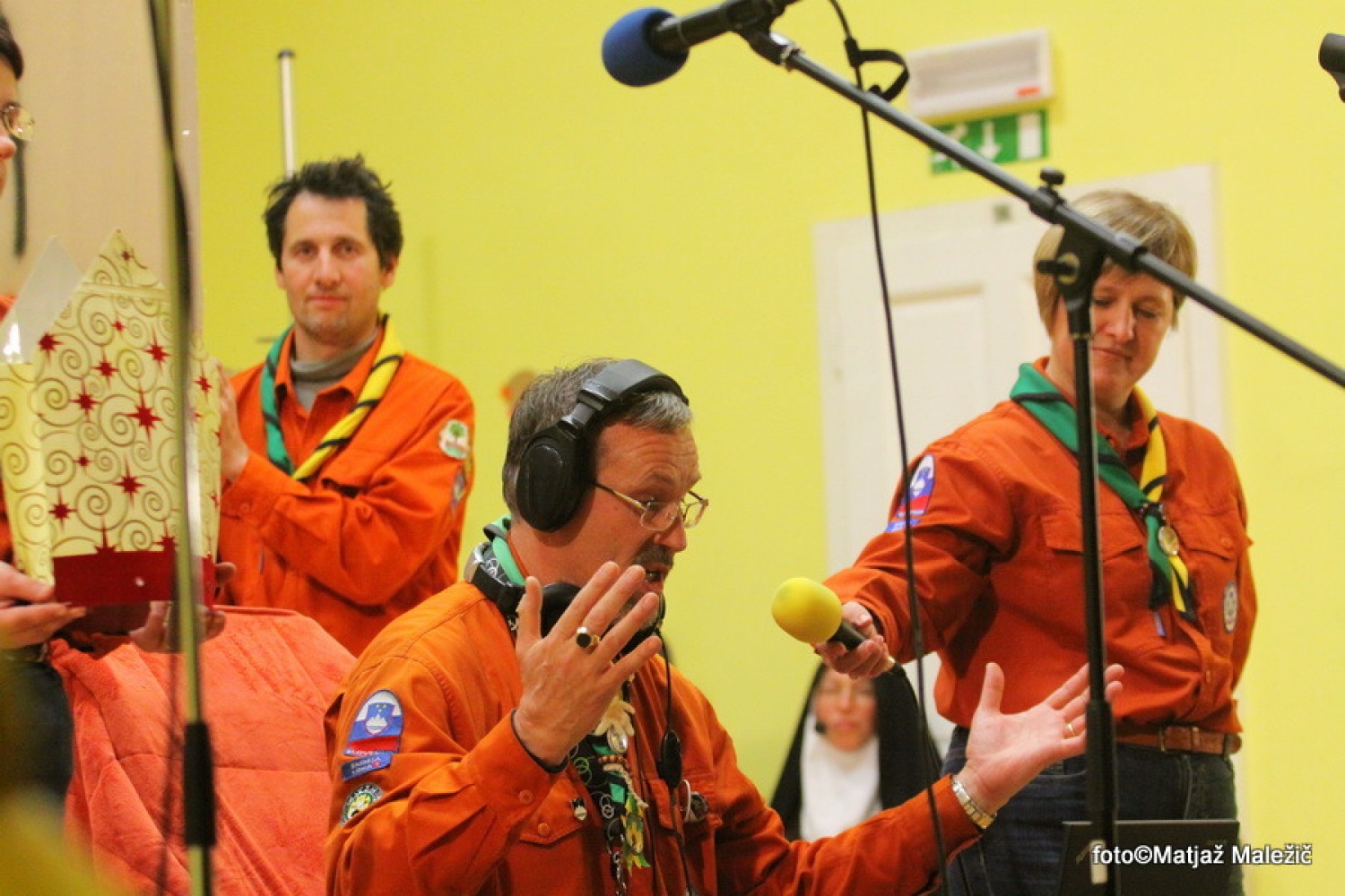 Škof se uči lokalnega jezika