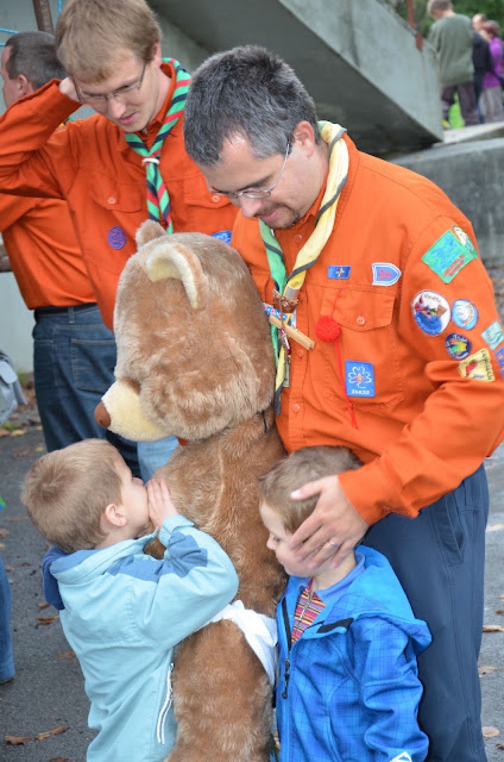 Iz stega v bratovščino