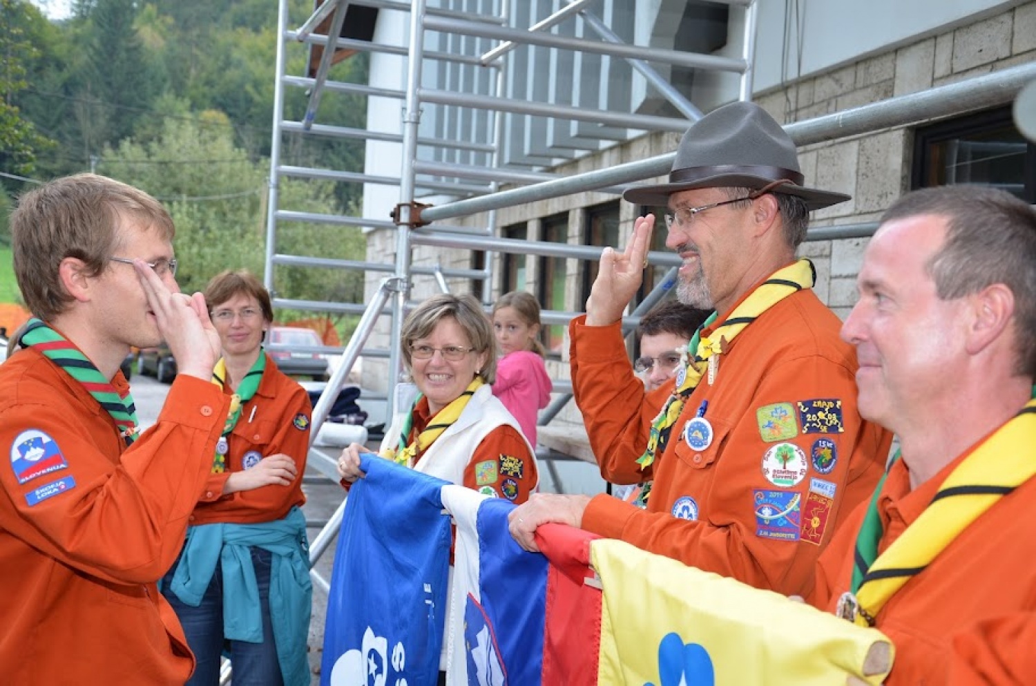 Iz stega v bratovščino