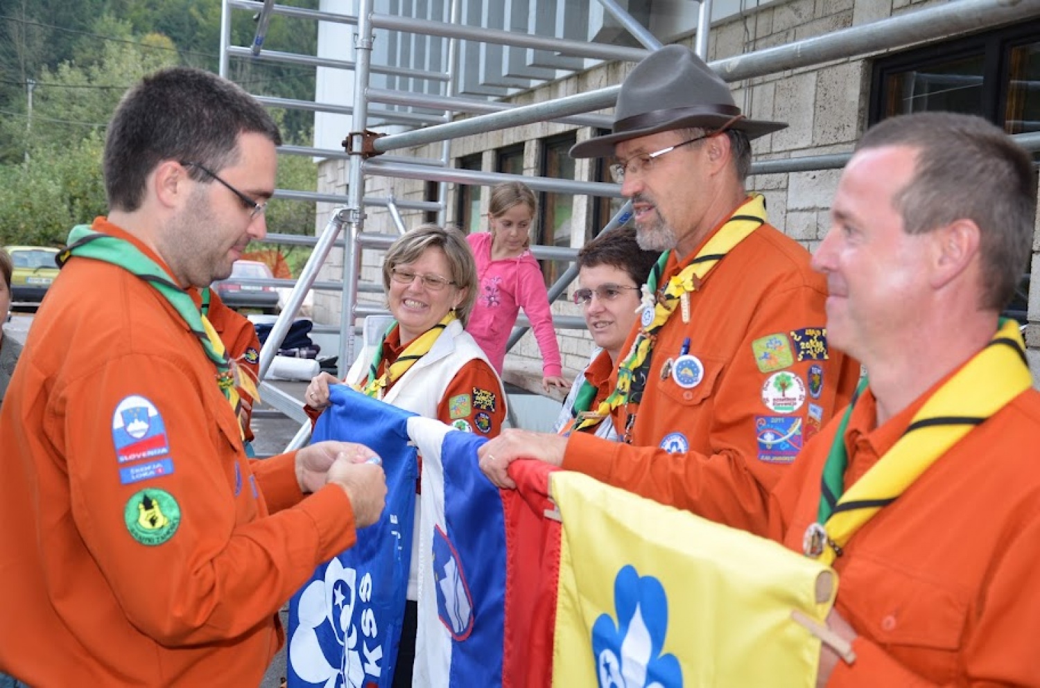 Iz stega v bratovščino