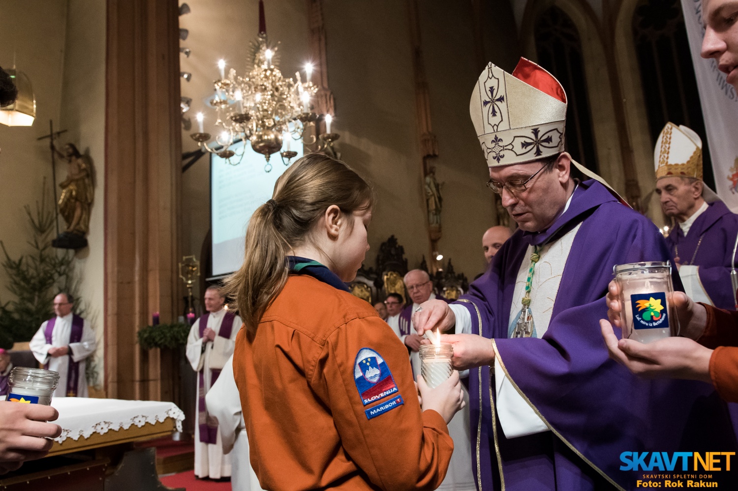 FOTO in VIDEO: Čuj, res gori!