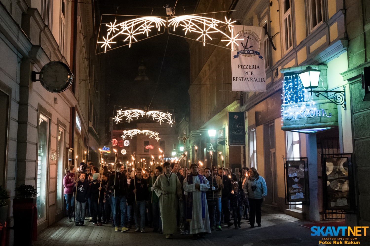 FOTO in VIDEO: Čuj, res gori!