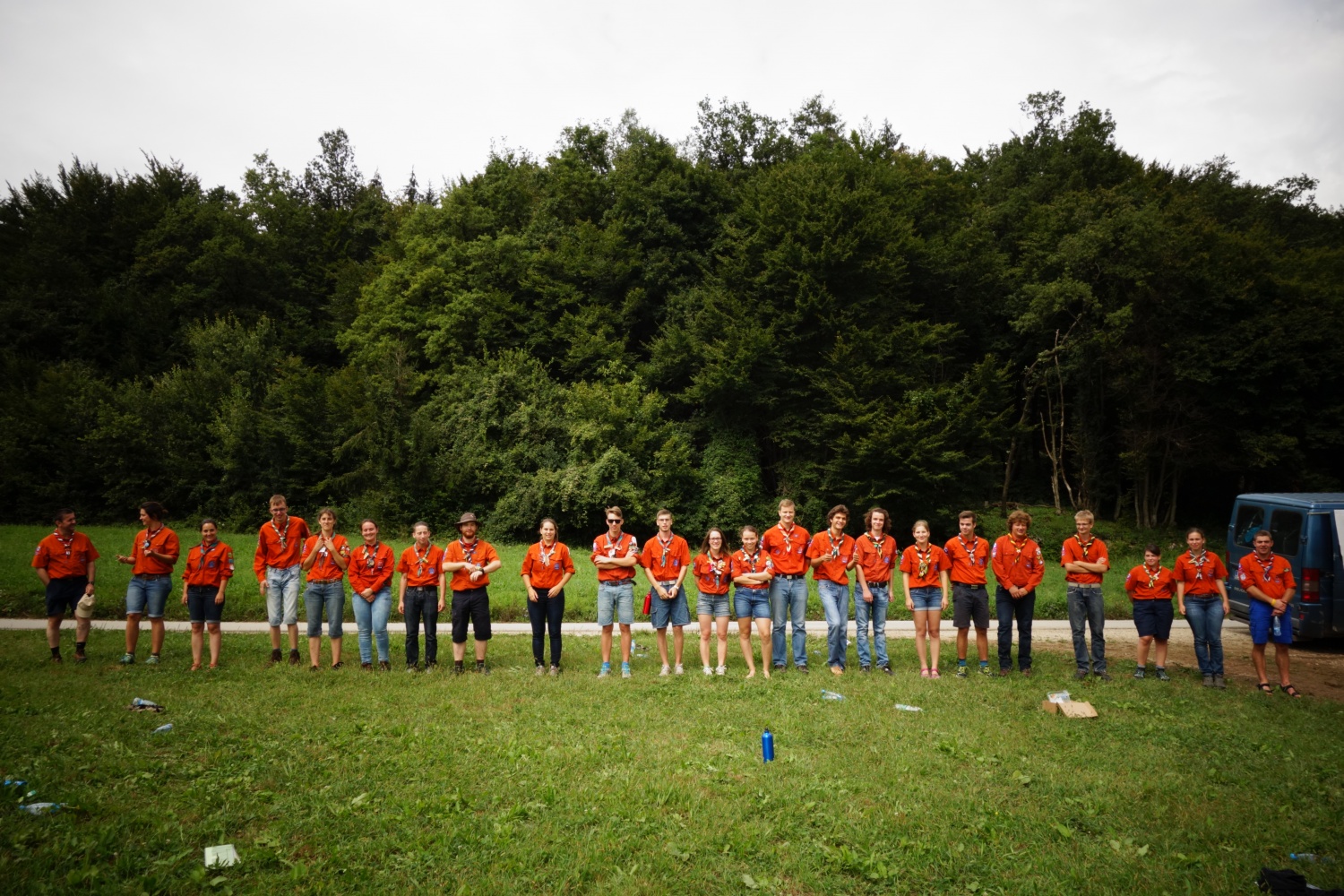 Poleti zdaj, z menoj v skavtski raj ...