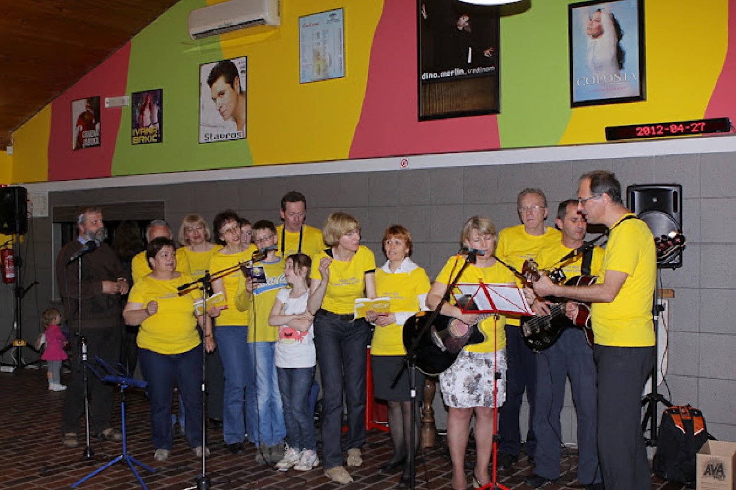 Zborček in ansambel