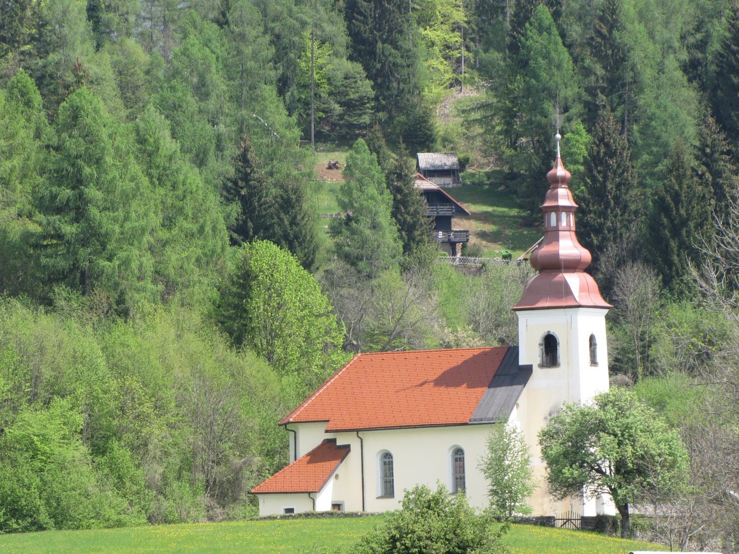 Cerkev sv. Nikolaja na Možjanci