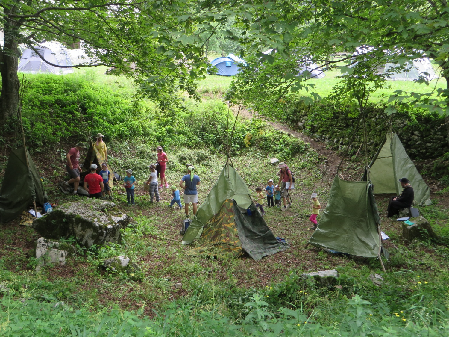 Baraga pri roških Indijancih - tabori družin pri SOC 2016