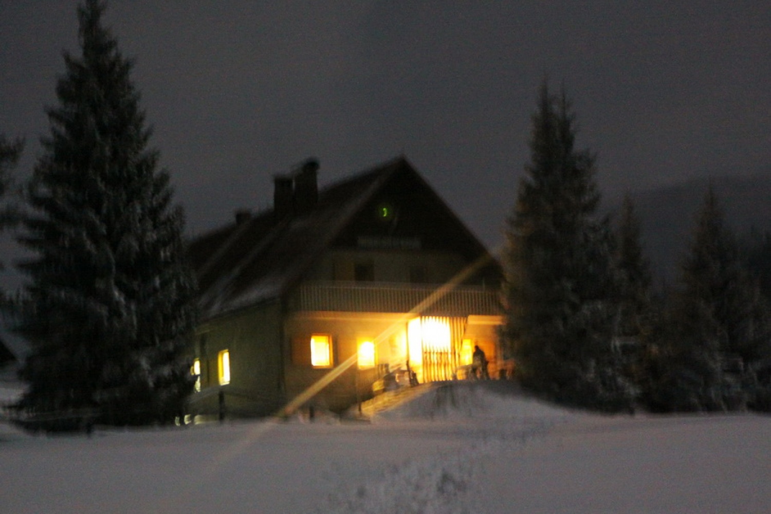 Koča pod Blegošem nas je toplo sprejela