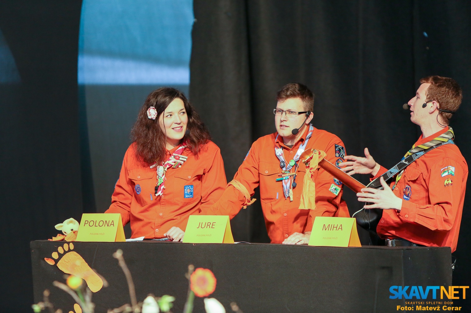 Boj je bil napet, ekipi pa sta bili po prvem delu izenačeni.