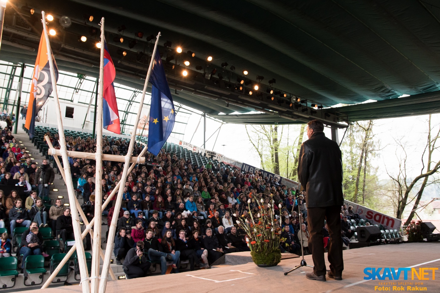 Zdi se mu pomembno, da tudi na takšen način (preko skavtstva) ustvarjamo svojo osebnost in vzgajamo otroke k odgovornosti.