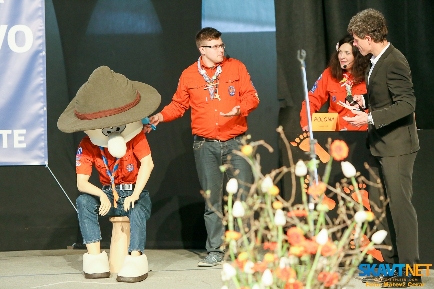 Člani skupin so namreč ugotovili, “da je tekmovanje med njimi brezpredmetno, ampak je pomembno to, da delajo z živimi ljudmi, z otroki in z mladino. Zato je potrebno reči hvala vsem tistim, ki se ukvarjajo z mladino."