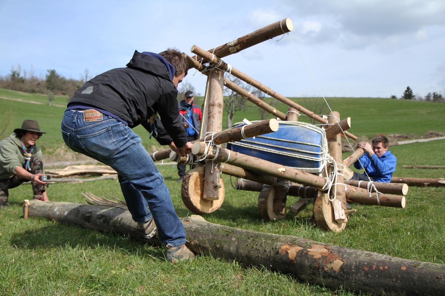 ZAVEŽI 2016 - prijave do 9.maja