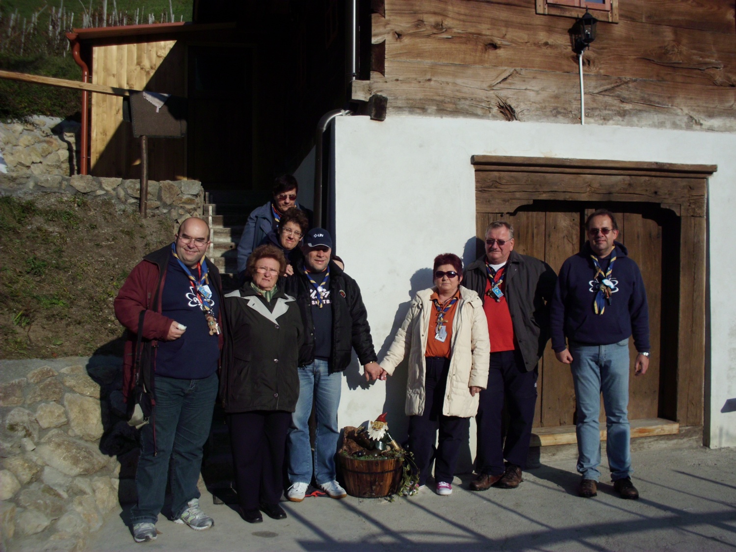 pred 'hišo pričakovanj'