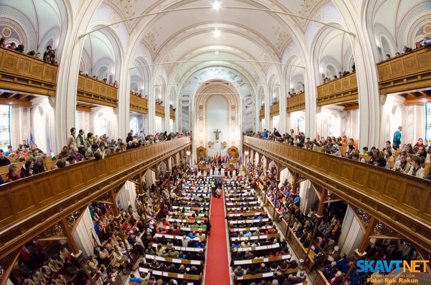 FOTO IN VIDEO:Prejeli smo Luč!