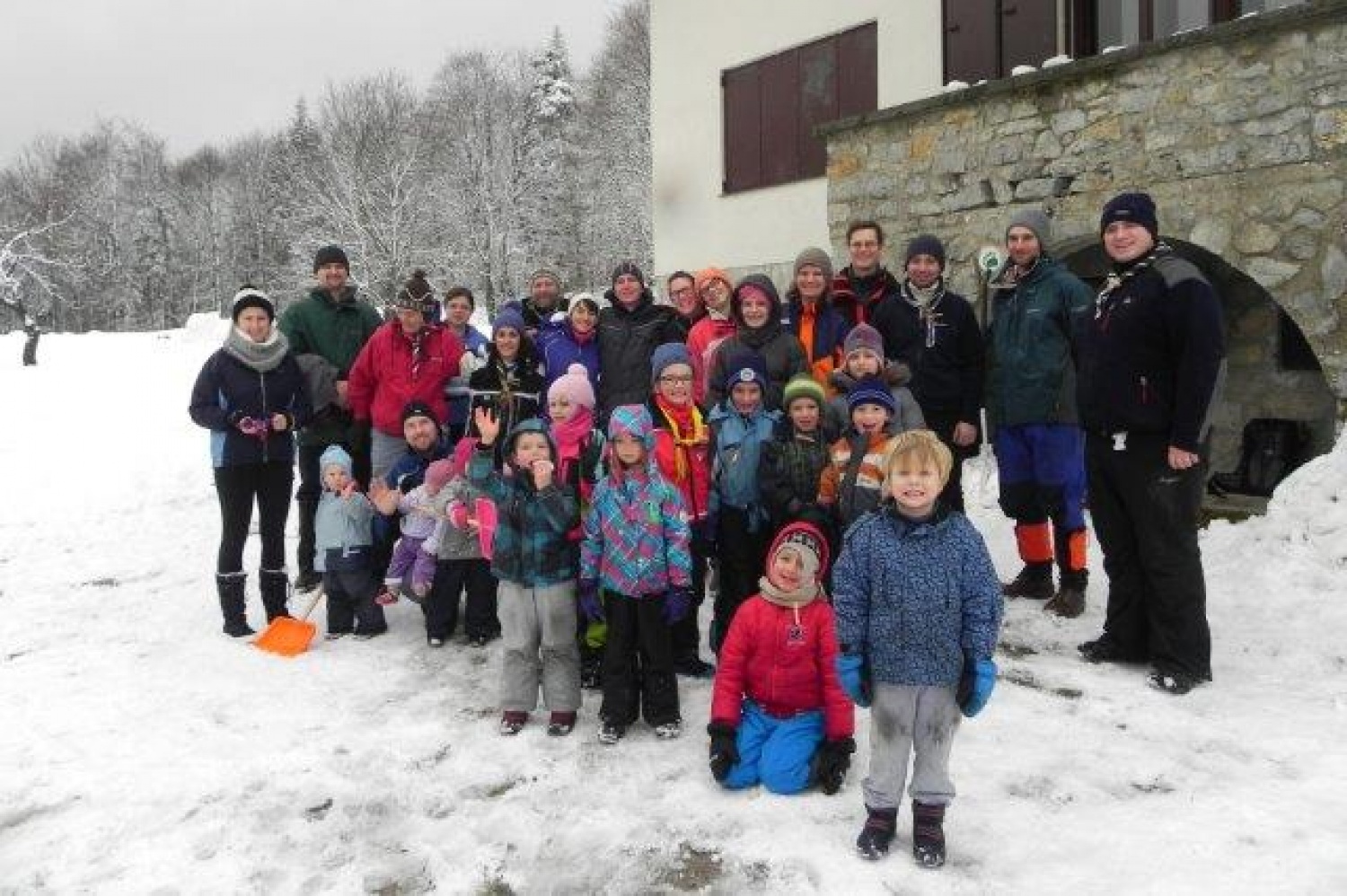 Ali narava pozimi res spi?