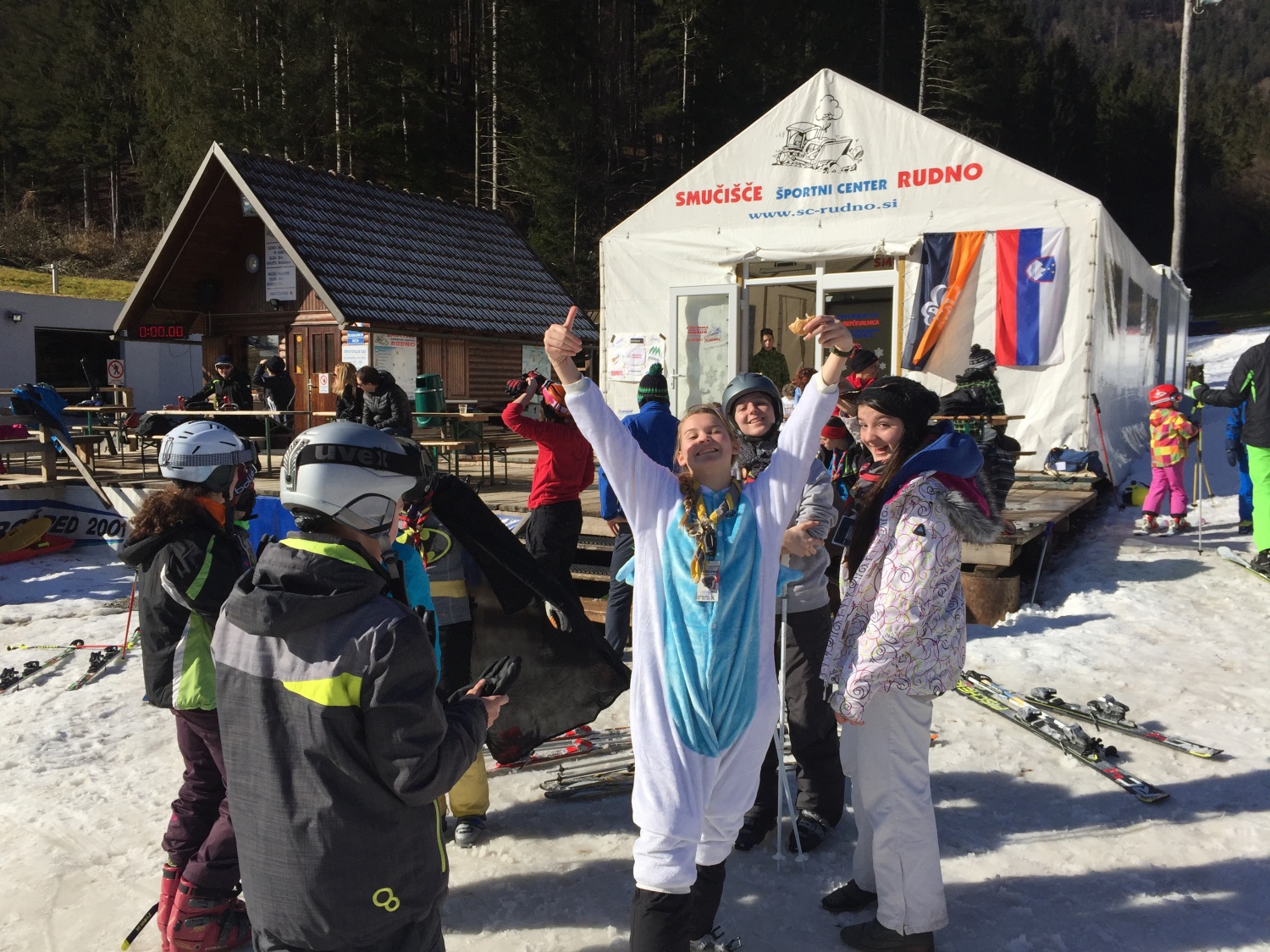 Nasmejanih obrazov na Količkanju ni manjkalo