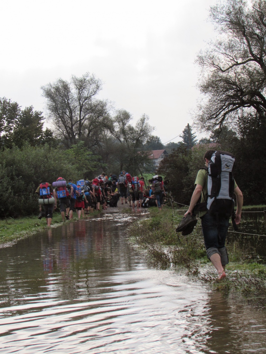 Tudi poplavljena pot nas ni ustavila