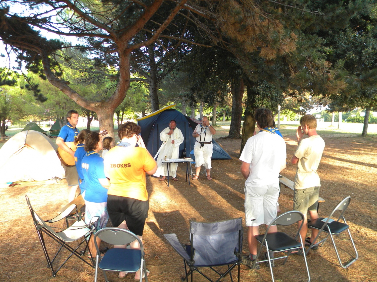 pri sv. maši v naravi